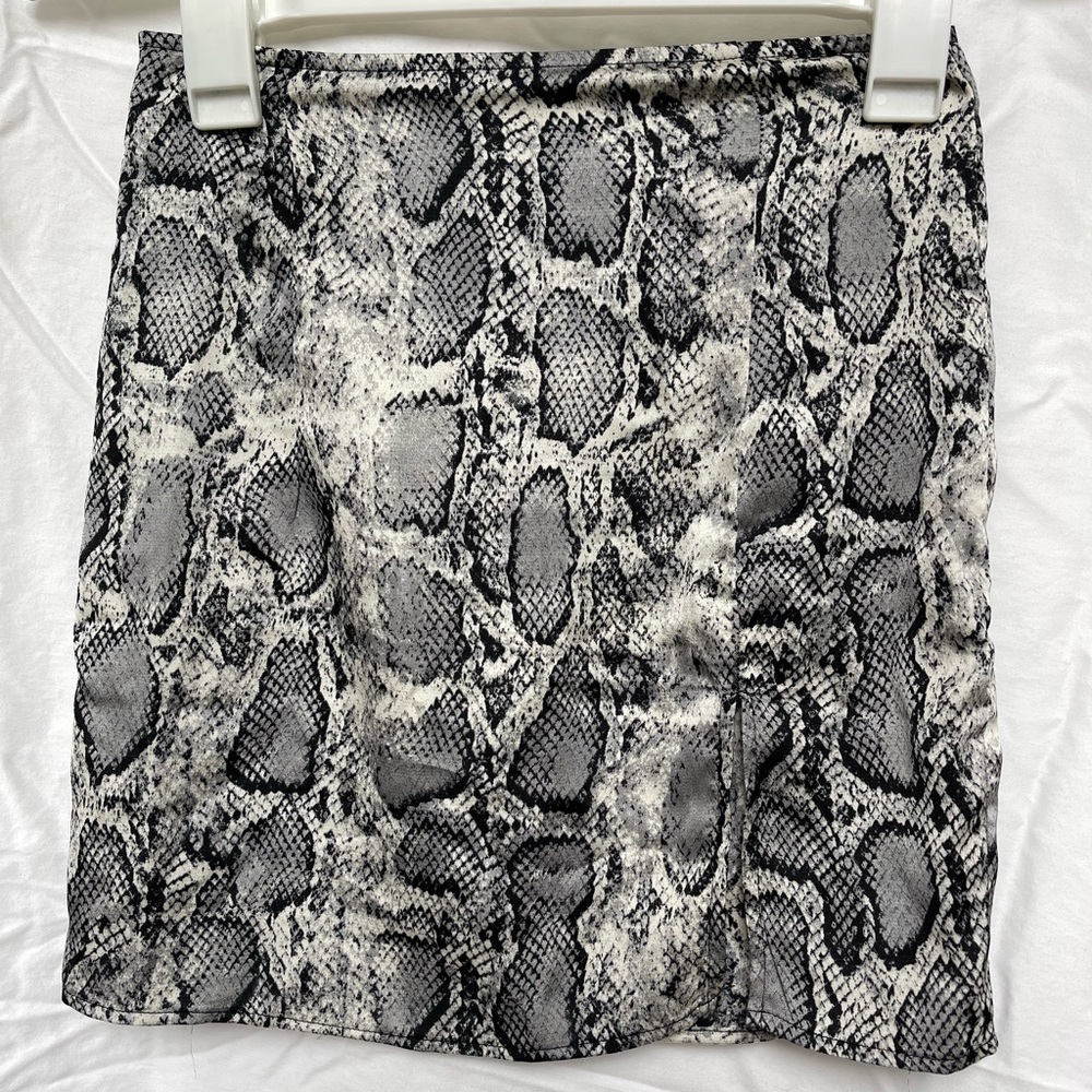 Snake print skirt